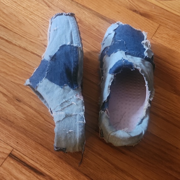 COSTOM JEAN SLIDES - Picture 2 of 2